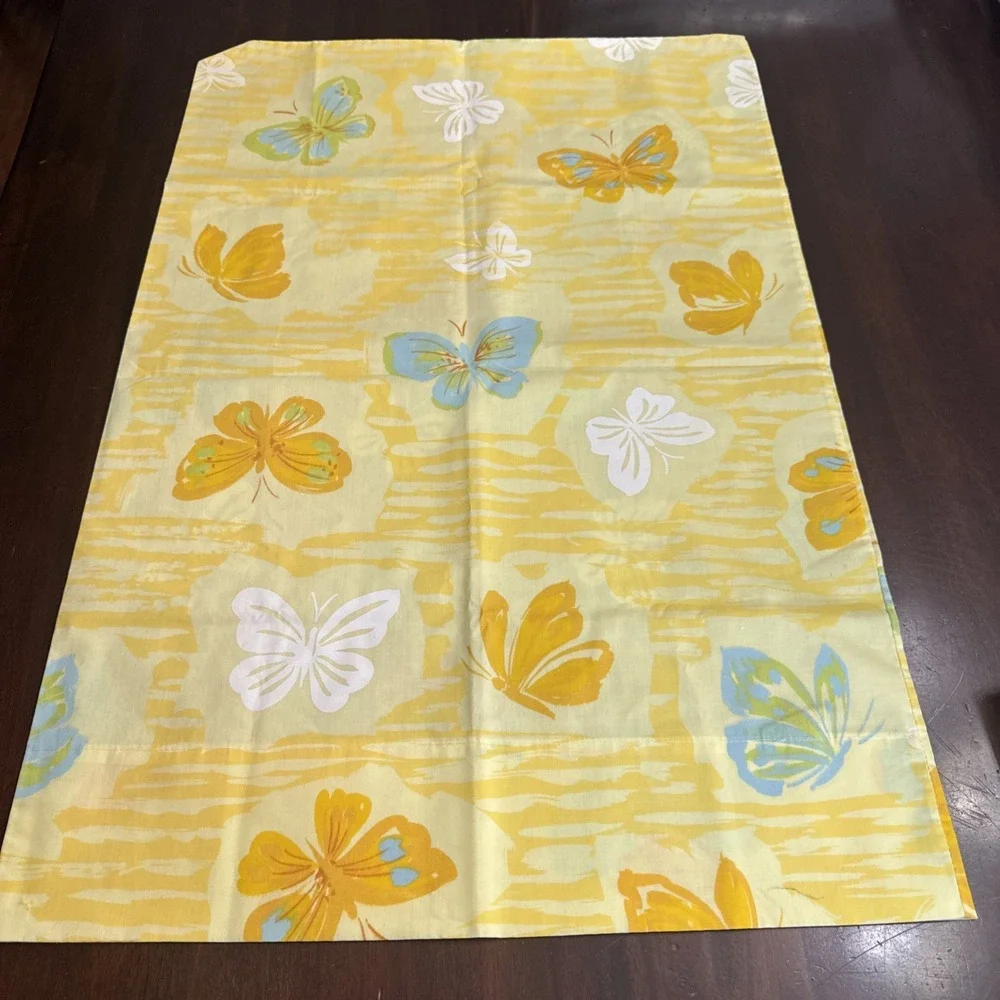 Vintage 60s STANDARD Size Pillowcases Butterflies Yellow Set 2 Spring Mills